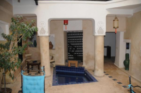 Отель Riad Sabbah  Марракеш